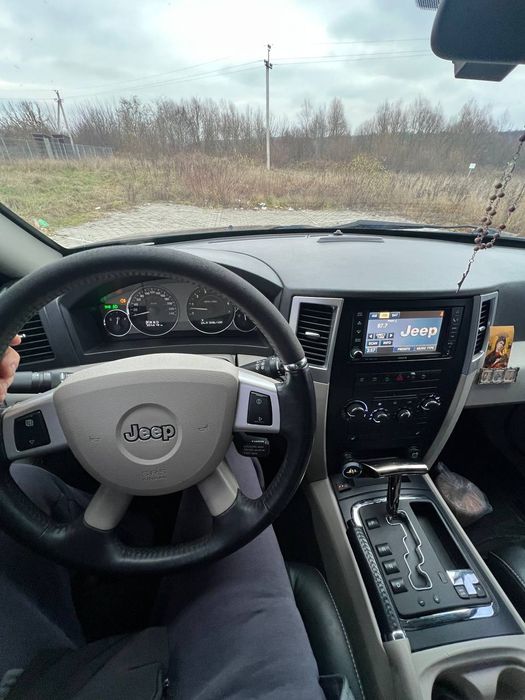 Продам  Джип Грант Широке 5.7 HEMi