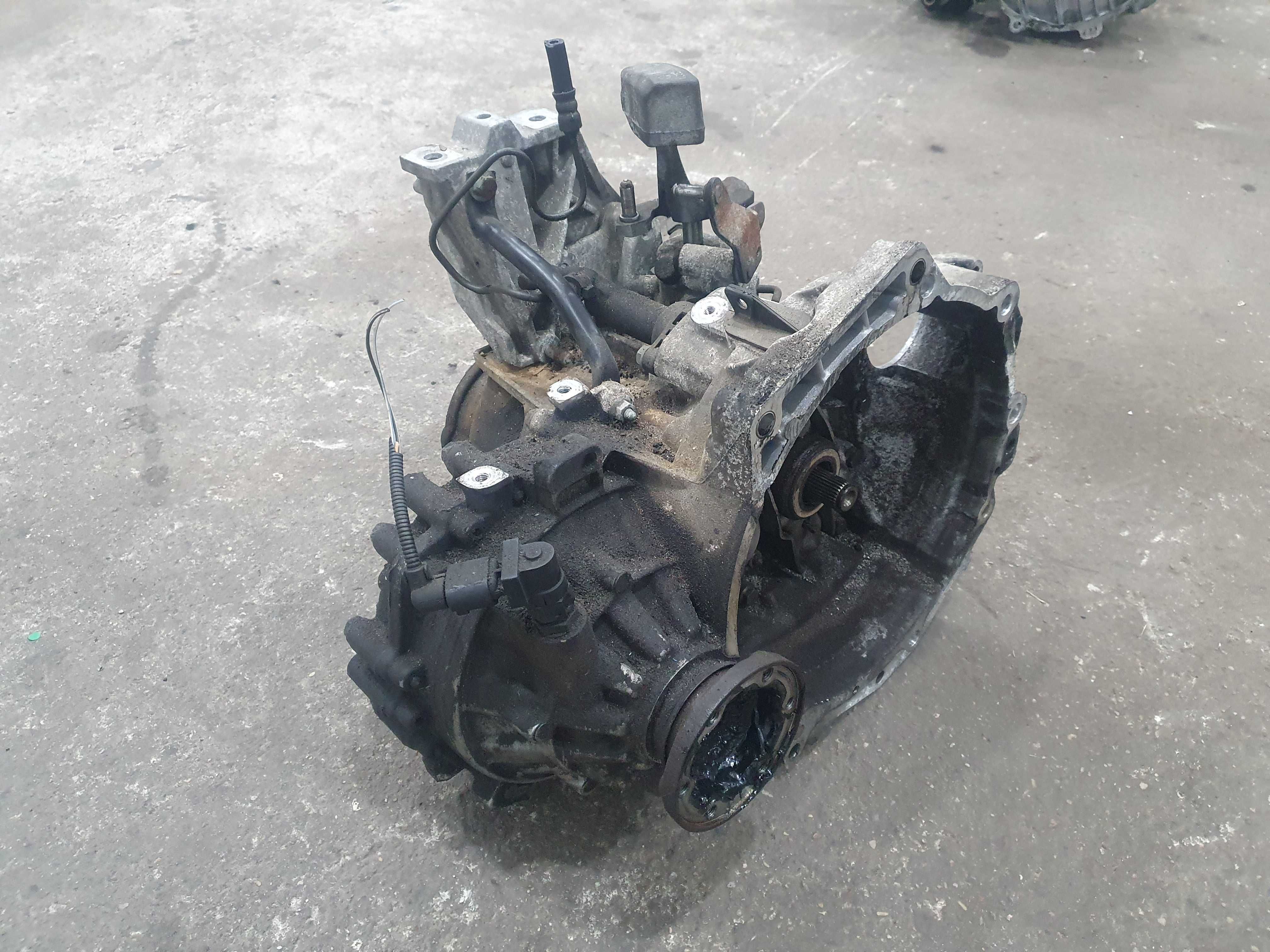 Skrzynia biegów Vw Skoda Seat Audi 1.9 tdi 110km EGS 5 biegów pompa