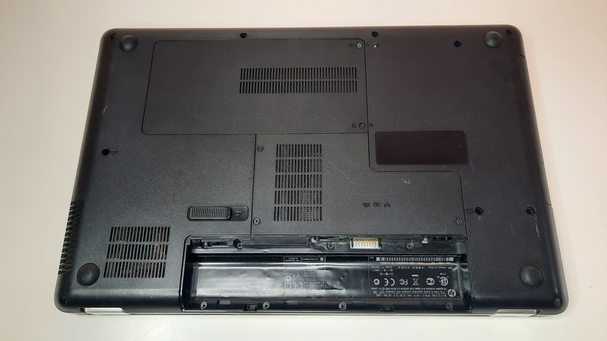 Ноутбук Compaq Presario CQ56