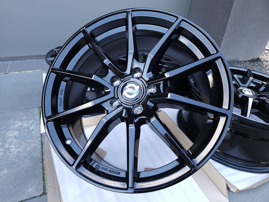 Volvo 18 Nowe 5x108 XC60 S60 S90 XC40 V60 V40 V90 XC70 S80 V70 Czarne