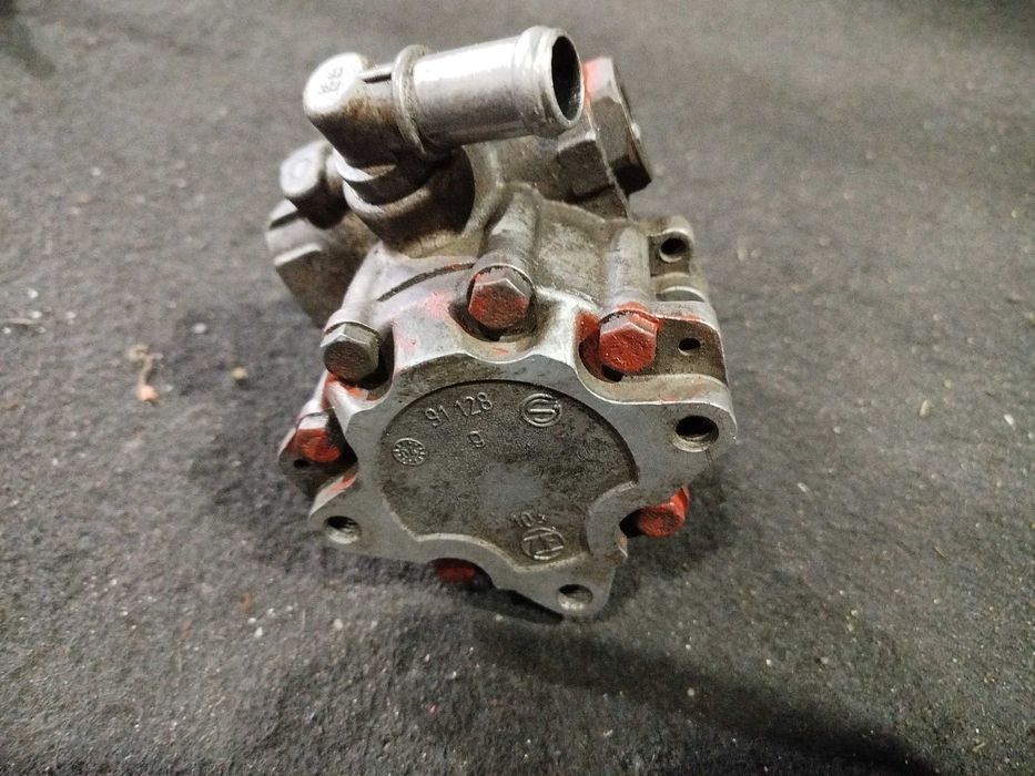 Насос ГУР Audi A4 B5 A6 C5 Skoda Superb Passat B5 1.6 1.8 2.0 1.9 TDI