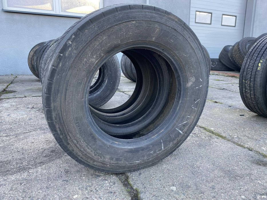 Opony używane przednie 215/75r17.5 BRIDGESTONE R227 Przód 6-8mm