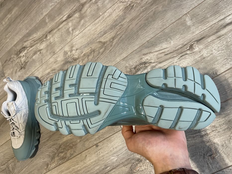 Нові кросівки Reebok Premier