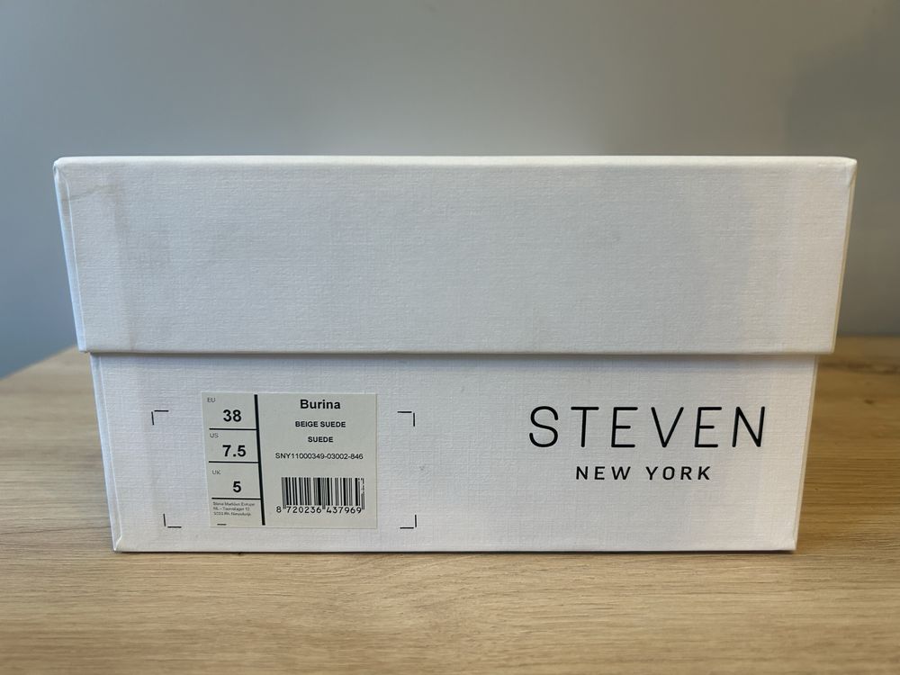 Buty skórzane damskie mokasyny lordsy pótbuty tancuch 38 Steven NY beż