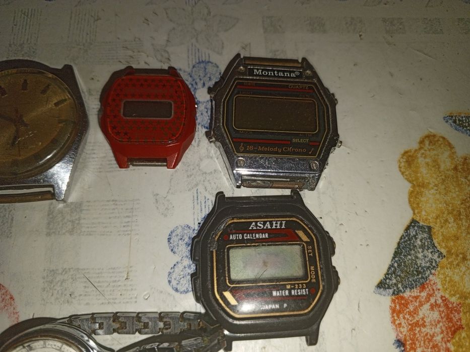Часы наручные , Польот , Электроника 5 , Montana,Asahi СССР