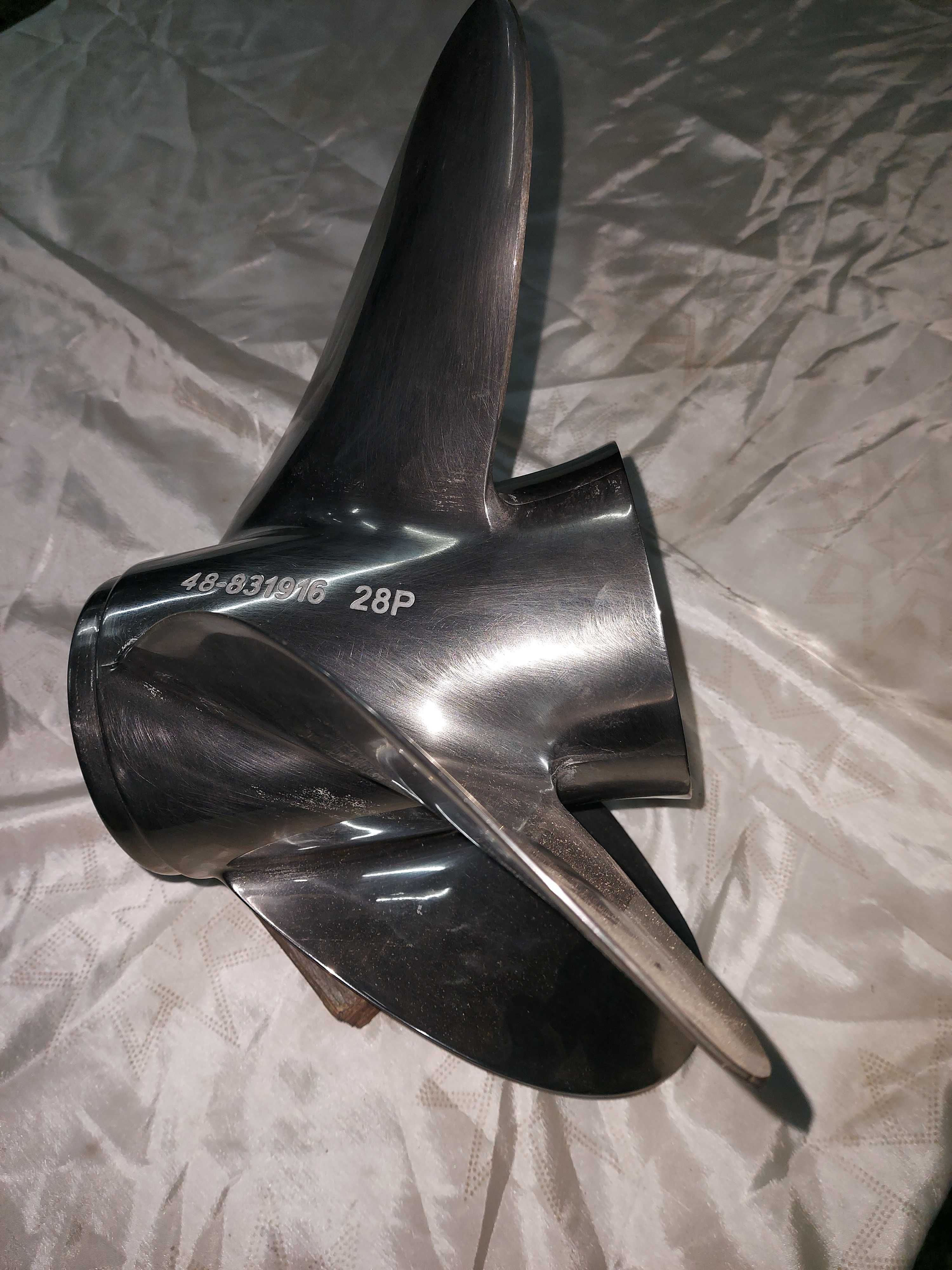 mercruiser mercury propeller  śruba napędowa bravo one
