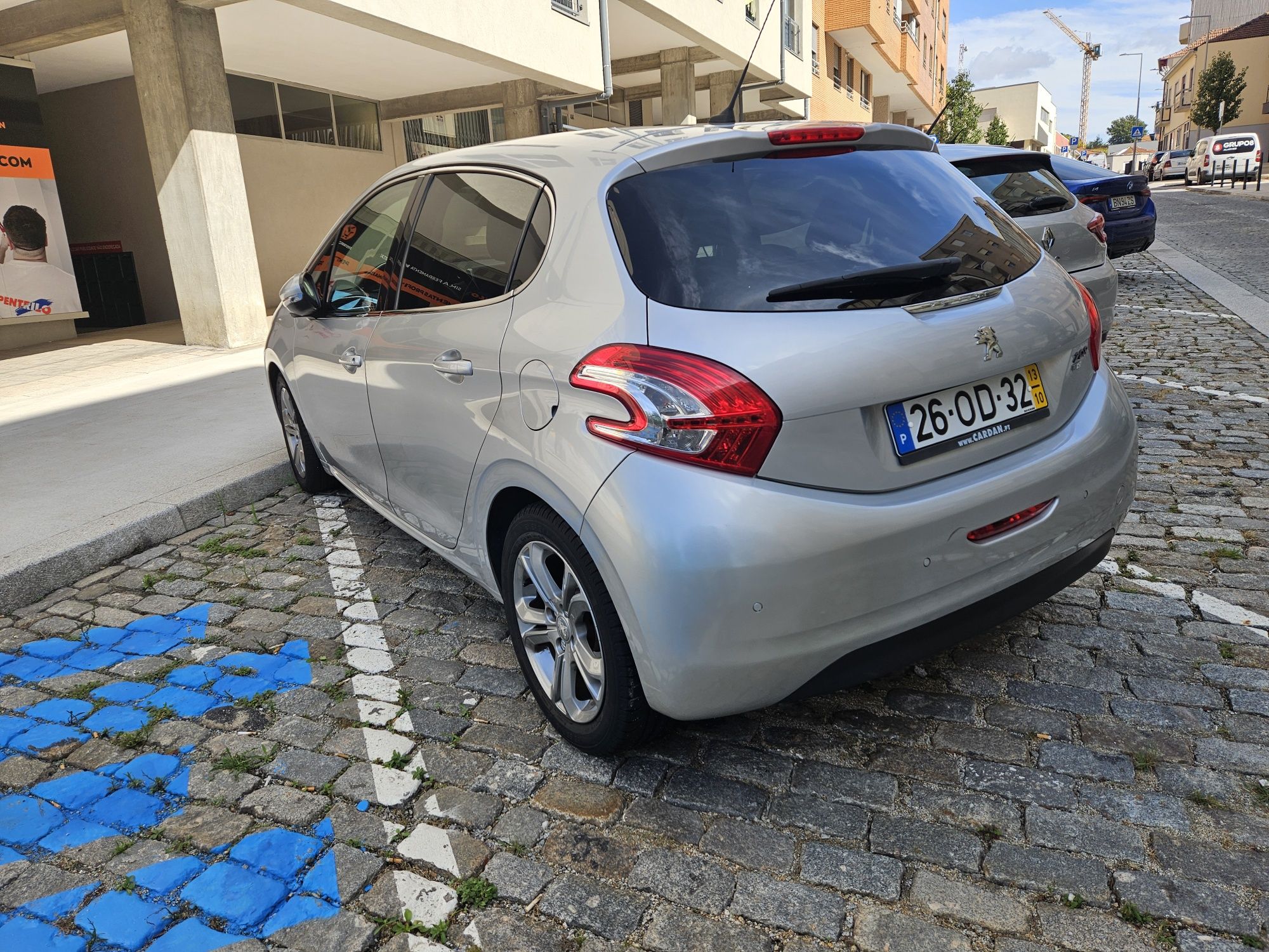 Peugeot 208 1.6 HDI