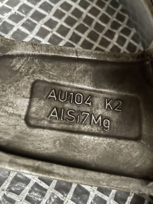 Audi felgi aluminiowe 16 cali 5x112 et48 wysyłka 8V0 oryginał komplet