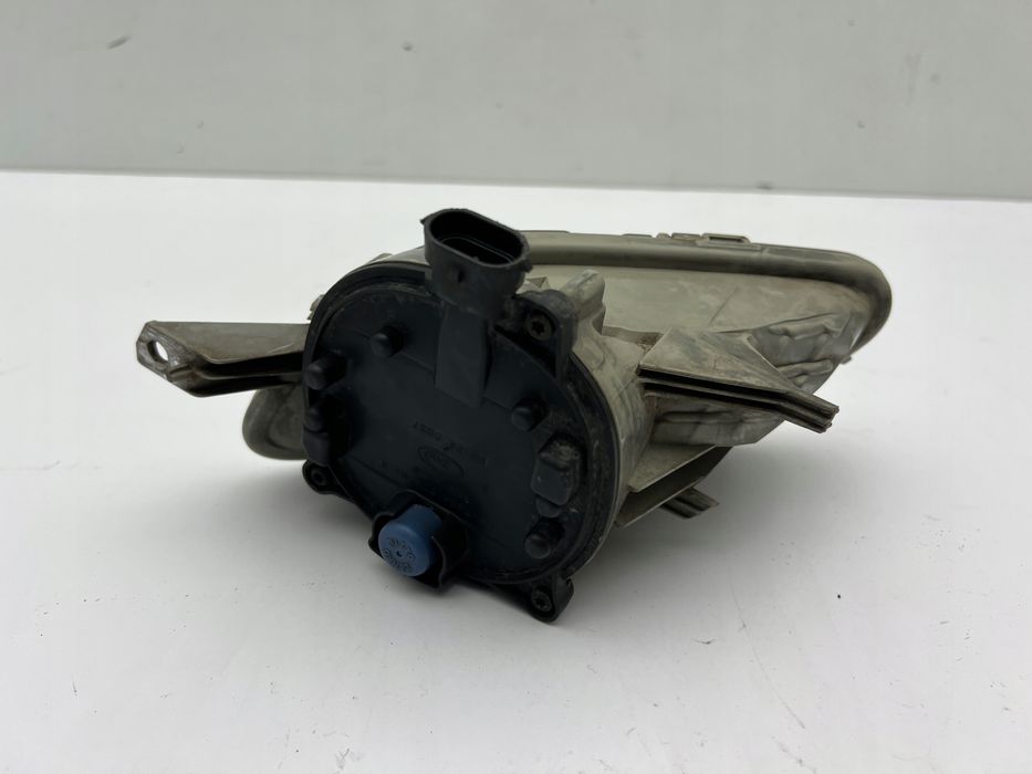 volvo v70 s80 iii halogen przedni prawy led drl przód oryginał 13-16