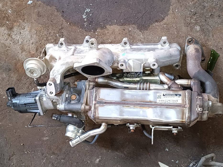 zawór chłodnica egr kolektor ssący Isuzu D max 1,9