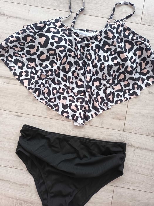 Nowy kostium strój kąpielowy bandeau, r. XL kąpielówki modeluje