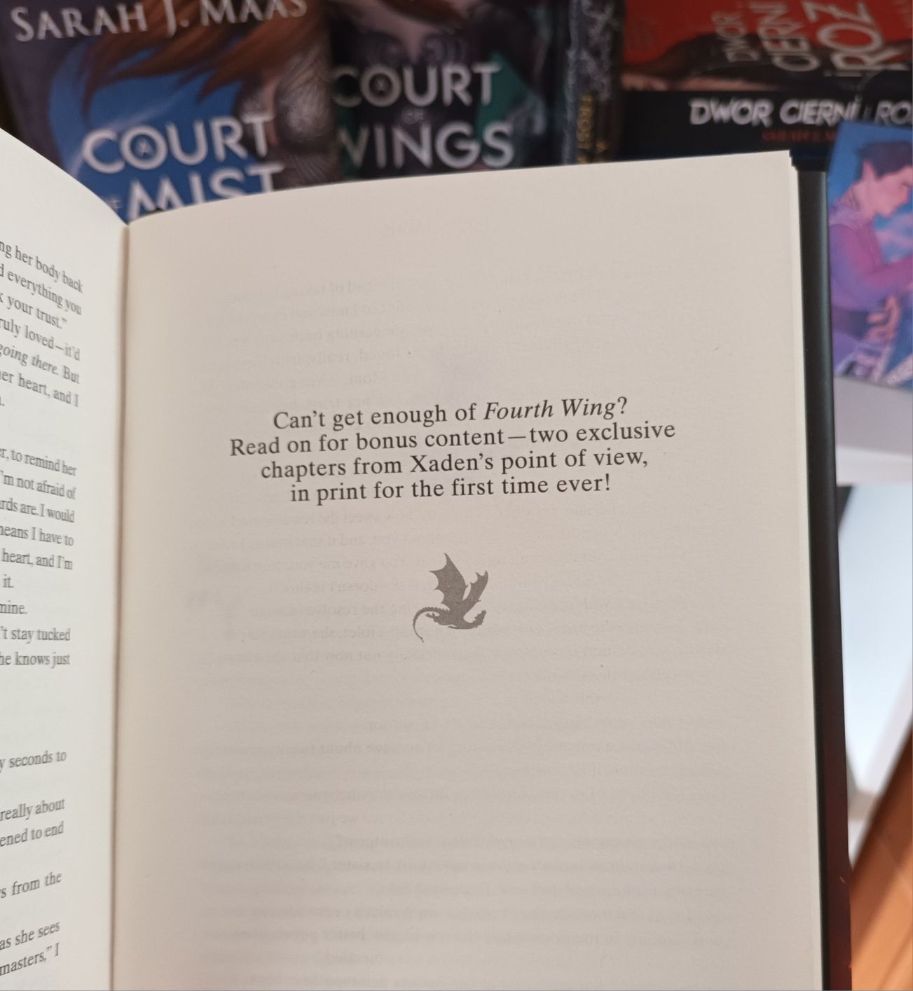 Fourth Wing Waterstones Exclusive Edition - Rebecca Yarros