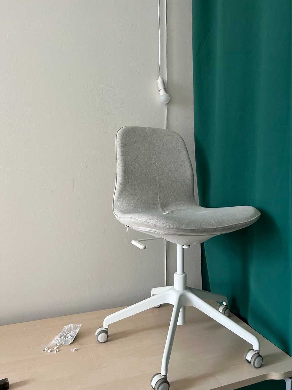 Офісний стілець Ikea Langfjall (ЛОНГФЬЄЛЛЬ)