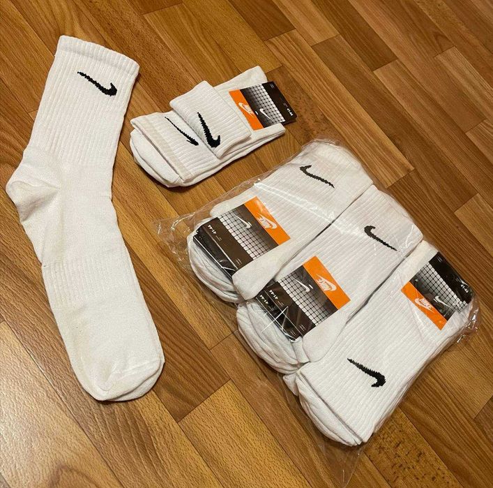 Високі шкарпетки Nike білі 41-44; 36-41. (12 пар-упаковка)