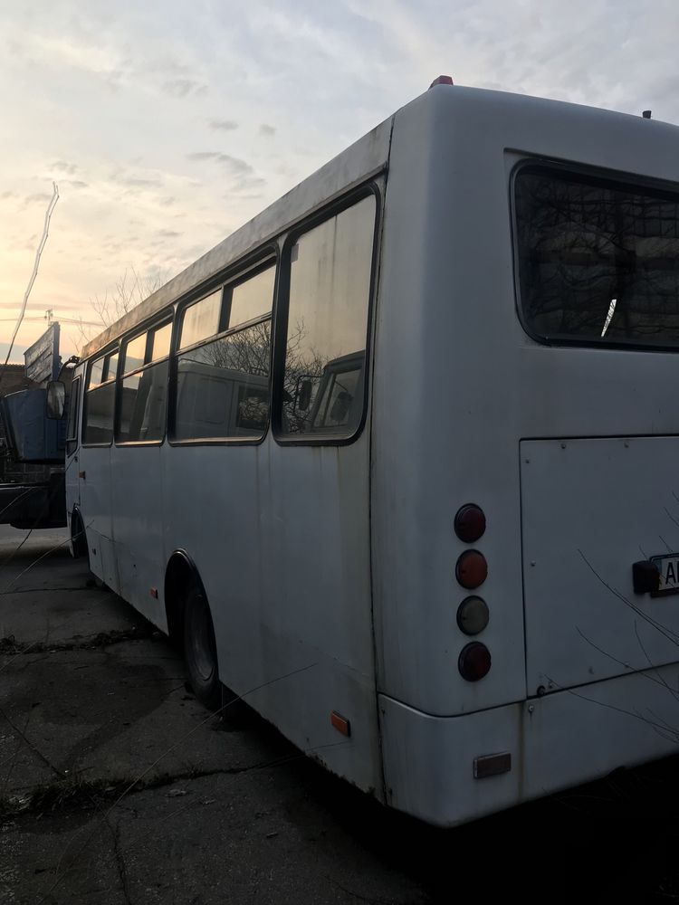 Продам автобус Богдан( ісузу)