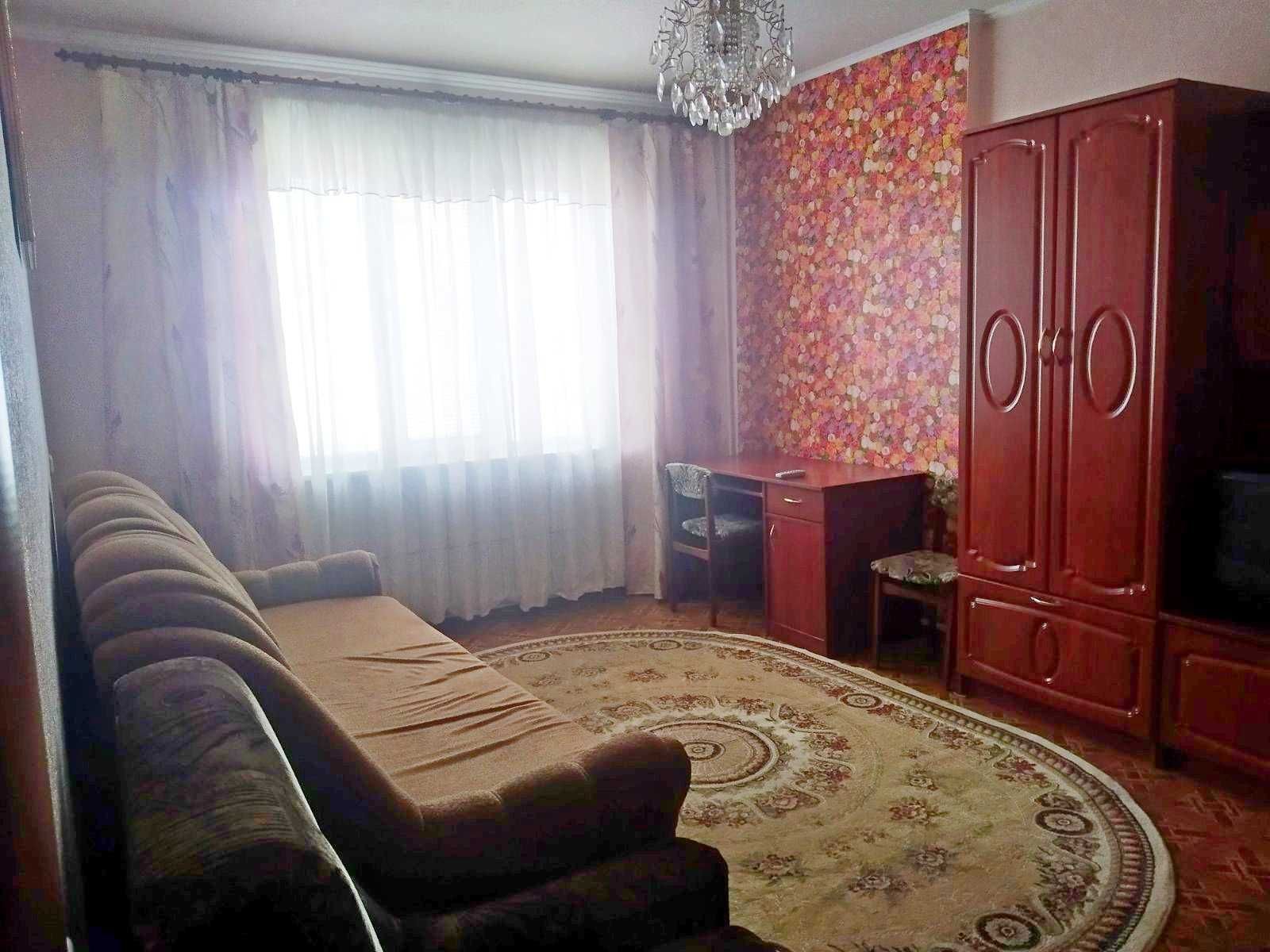 Продам 1 комнатную улучшенку в 15 минутах от метро в Харькове