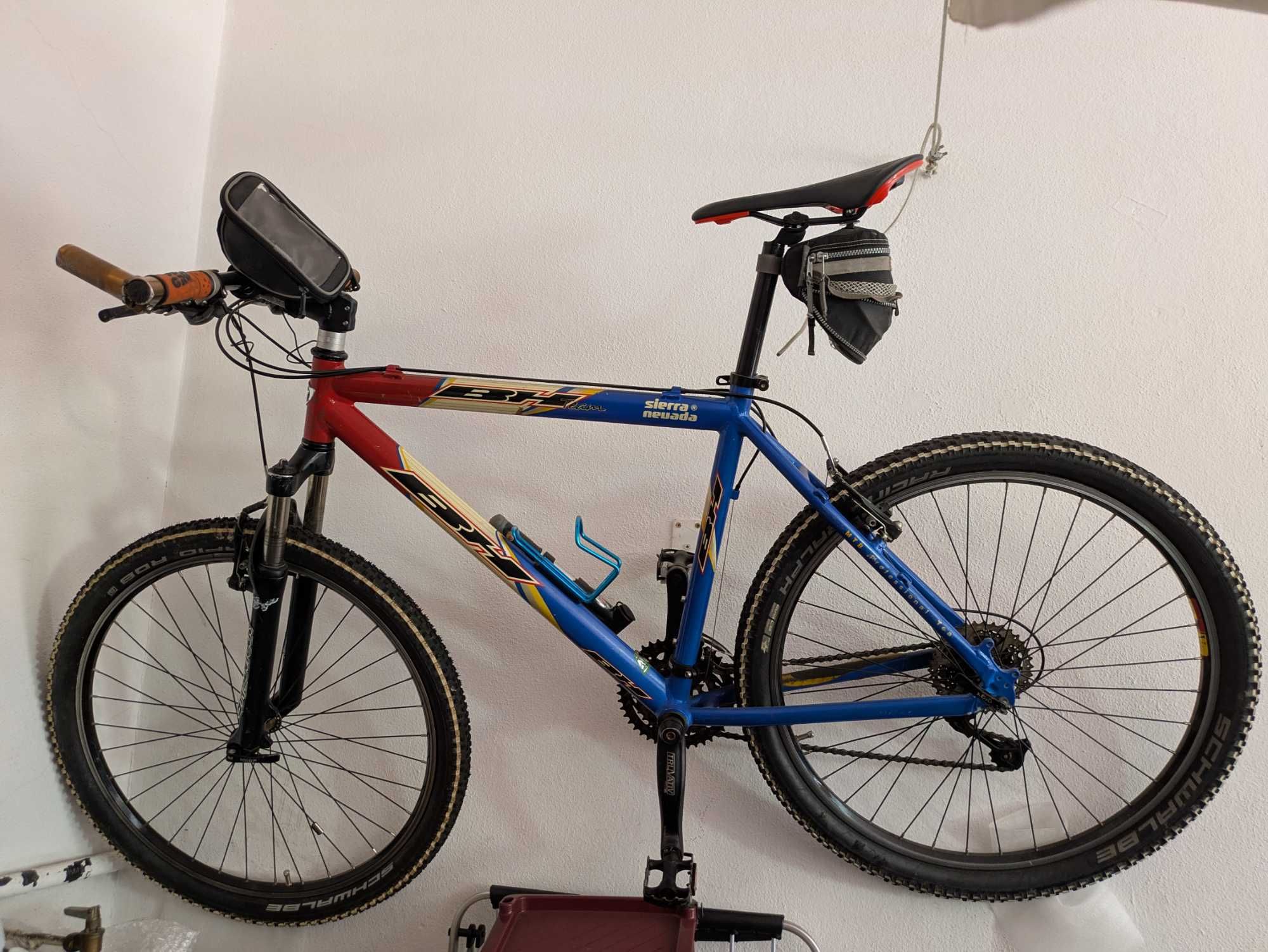Bicicleta BH Sierra Nevada