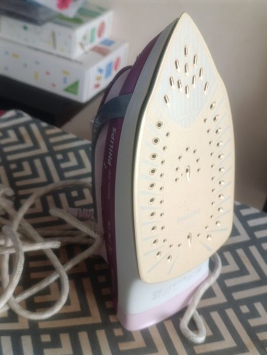 Праска philips easy care 3240