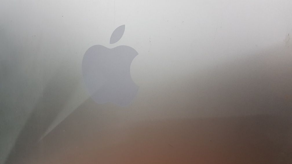 Apple PC torre aluminio