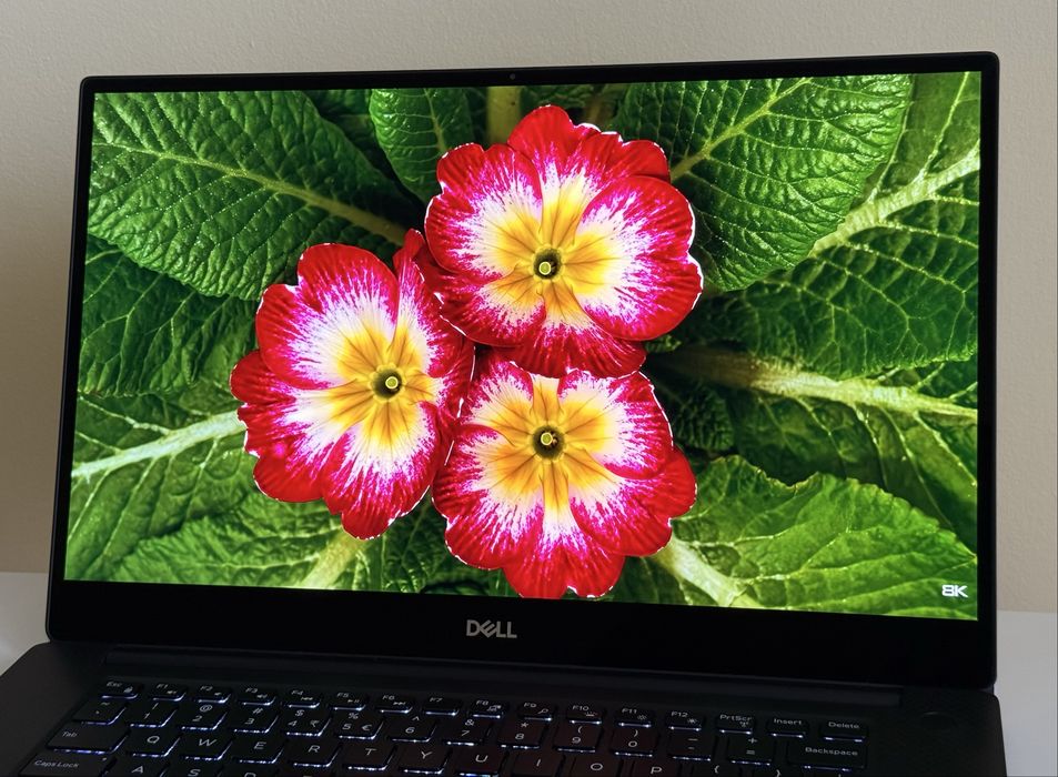 Laptop Dell XPS 15 7590 OLED 4K i9-9980HK 32GB RAM 2TB SSD W11