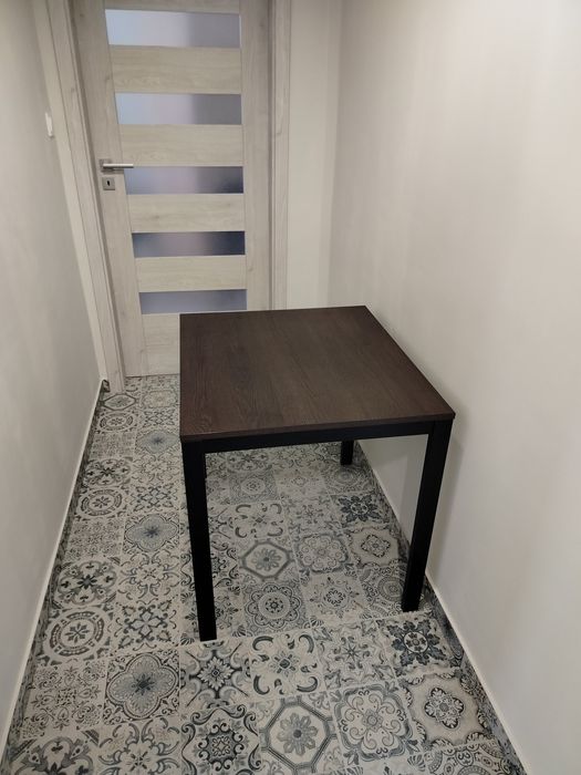 VANGSTA Stół rozkładany, czarny/ciemnobrązowy, Ikea