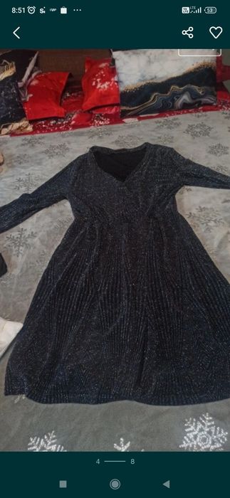 Sukienka ze srebrną nicią l/xl