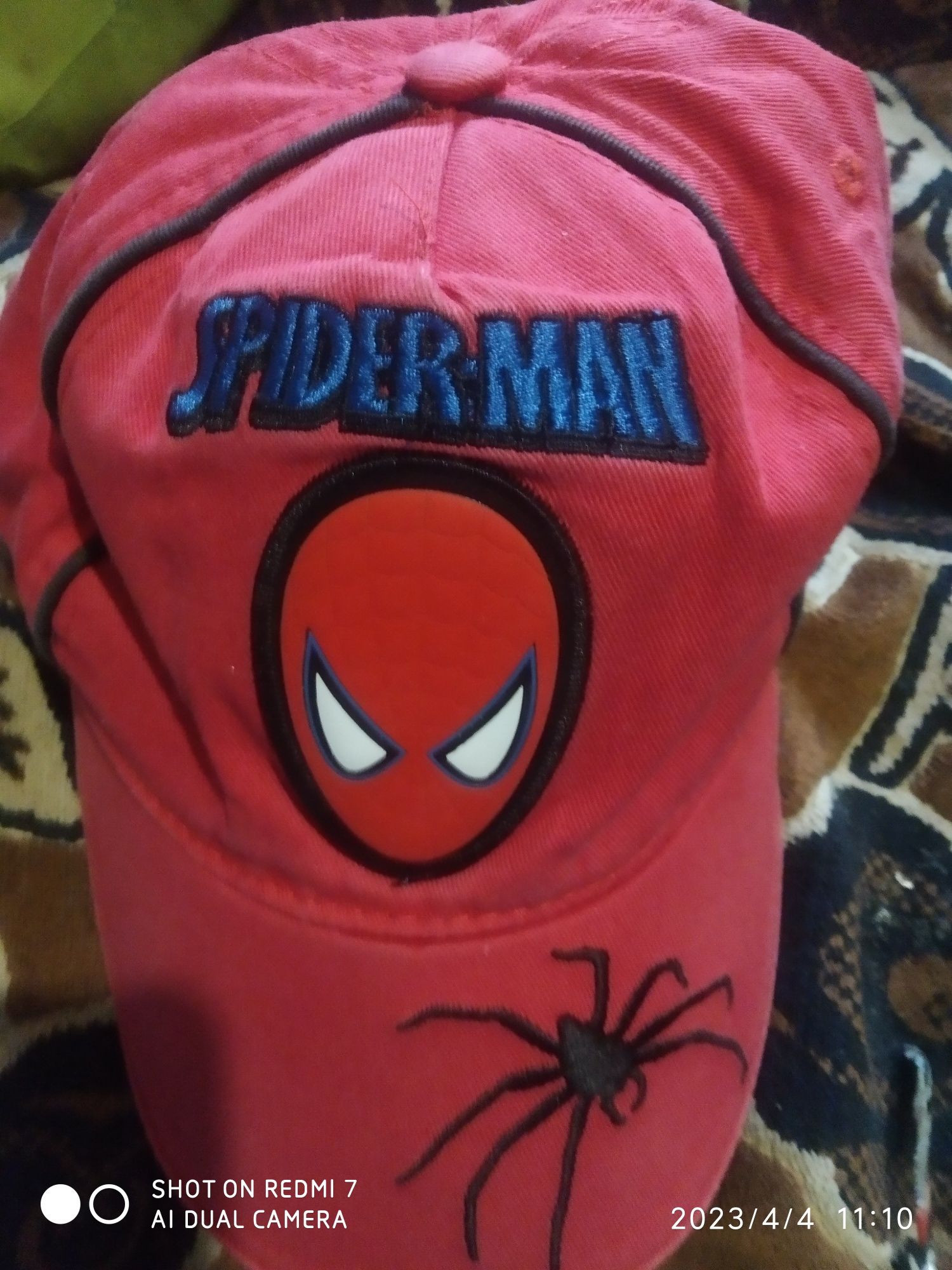Spiderman кепочка, хлопок, значек резиновый,б.у.