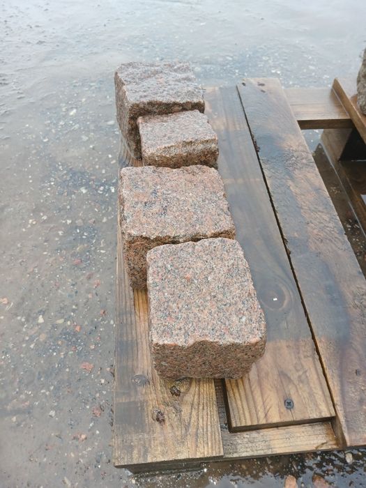 Kostka Kamień granitowy 8x11cm Vanga