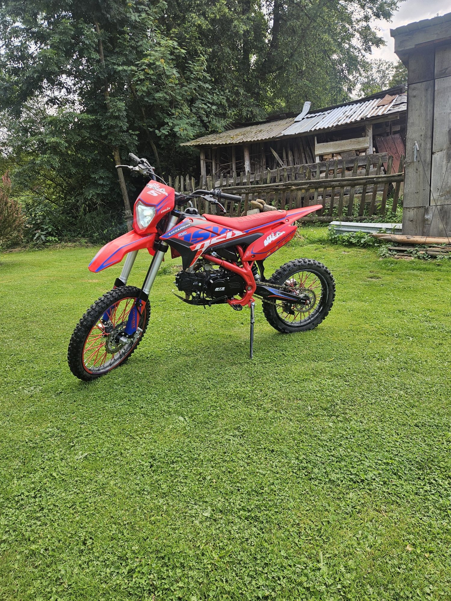 Cross 125ccm 4t Asix Xmotos mikilon loncin
