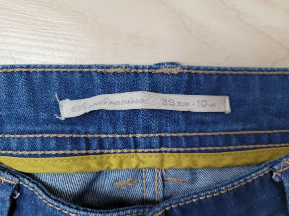 Spodnie jeansowe rurki Stradiwarius r.M