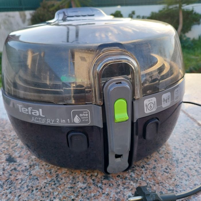 Fritadeira Tefal - Actifry 2 in 1. Com Manual De Instruções  -  https: