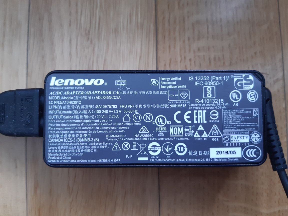 Ładowarka Lenovo