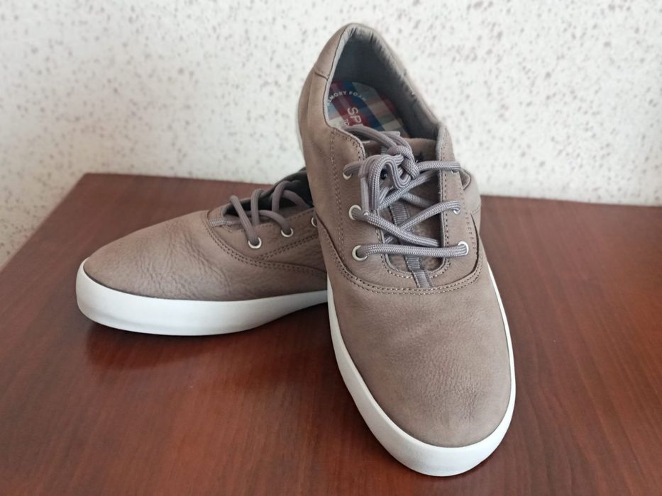 Чоловічі шкіряні кеди