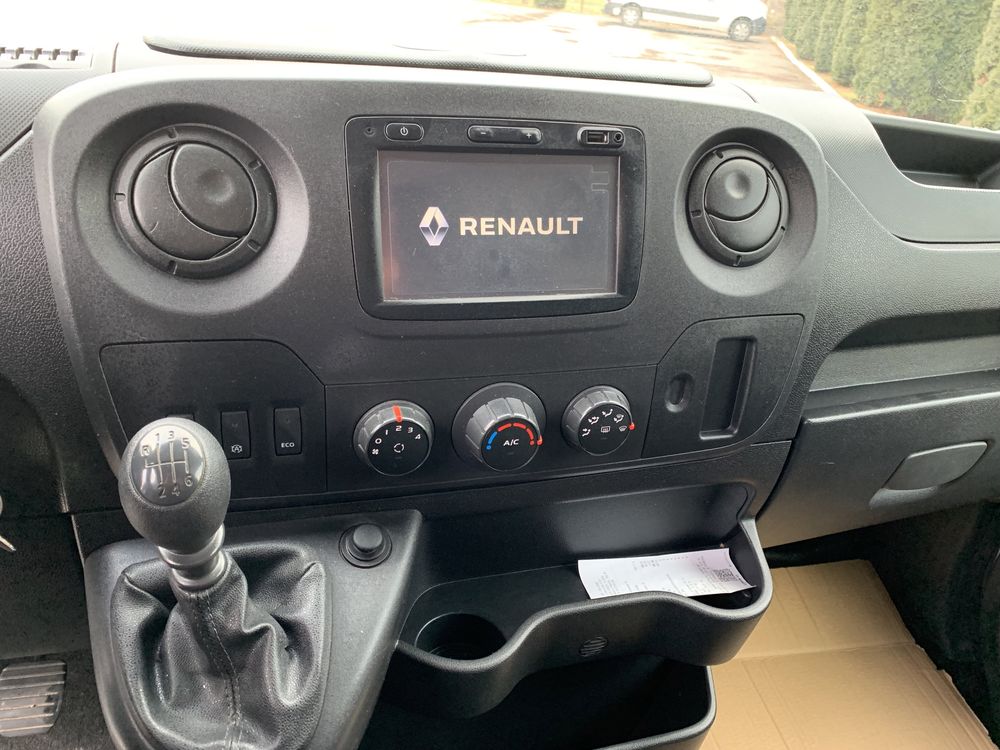 Бус Renault Master 2018рік L3H2 з офіційними документами про пробіг