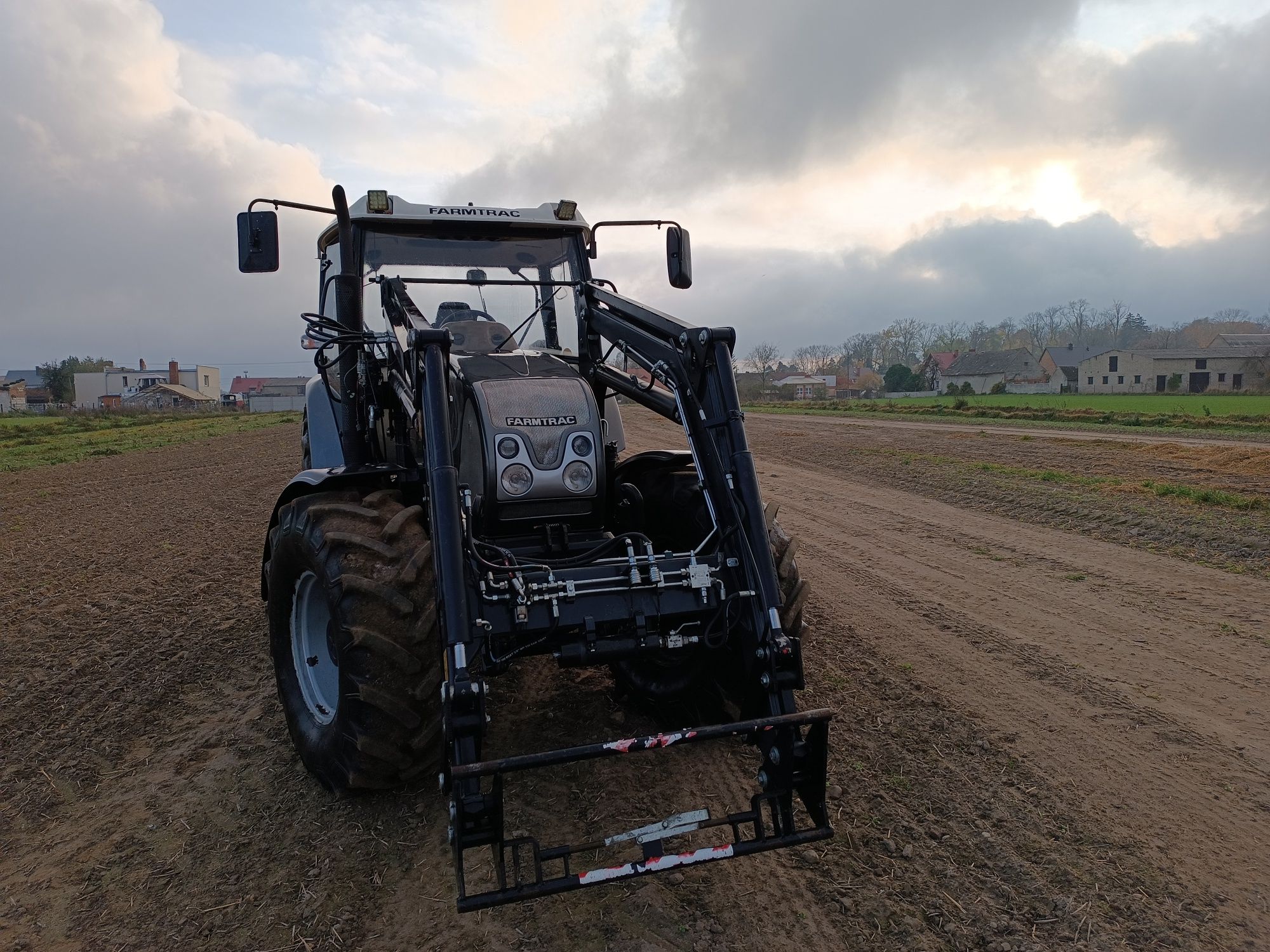 Farmtrac 7110dt Mazur z turem