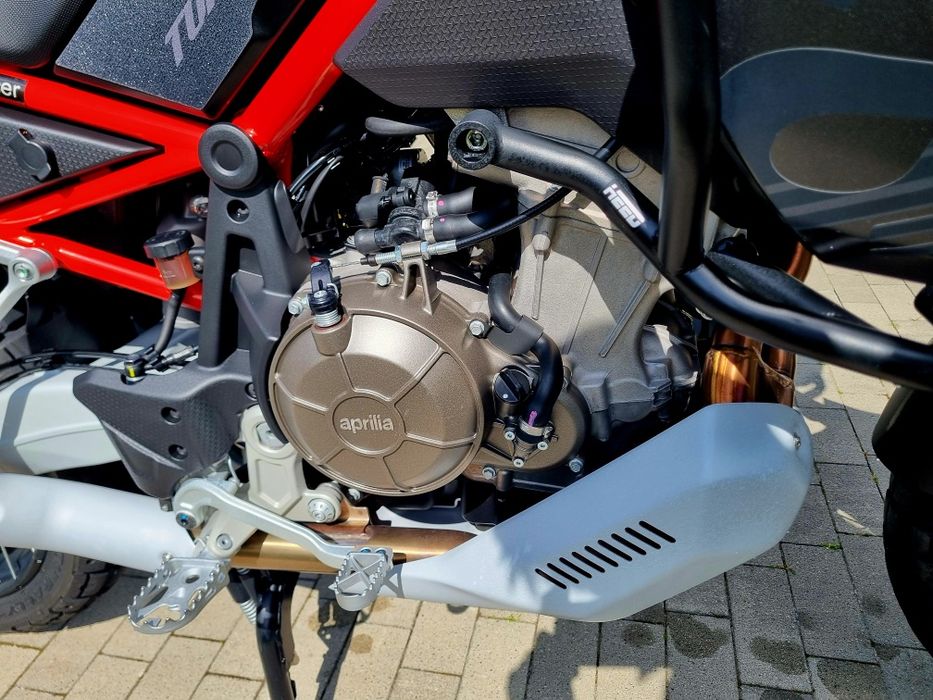 Aprilia Tuareg 660 24r. Salon PL FV23