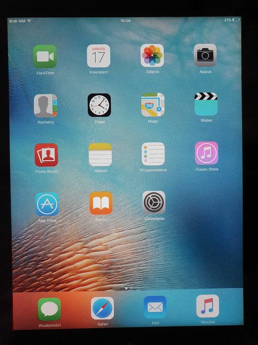 Apple iPad 2 A1396 FC773MD/A Wi-Fi 3G 16 GB komplet