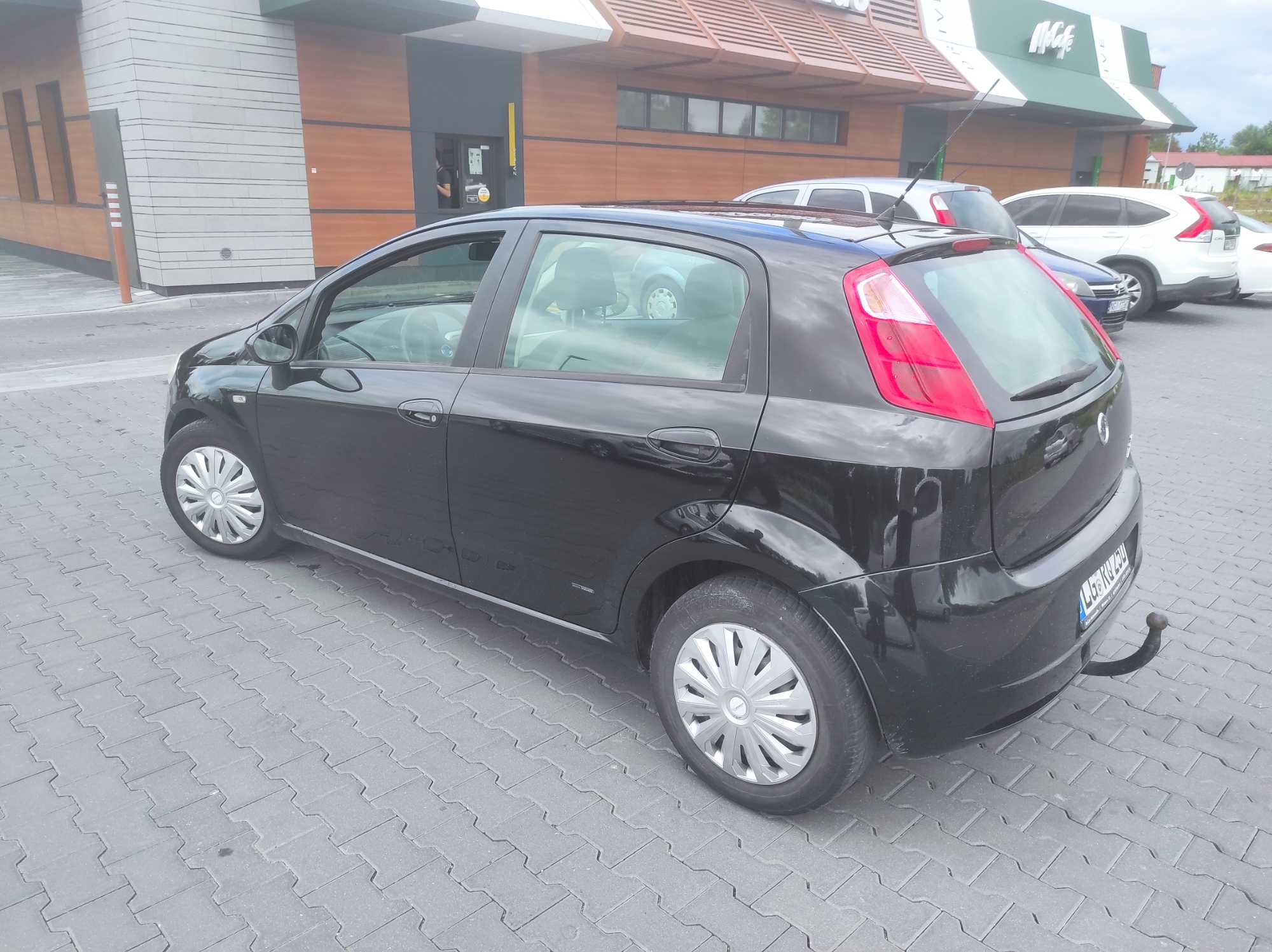 Fiat Grande Punto 1,4 benz,z Niemiec,opłacony,5 drzwi,klima,2007 rok