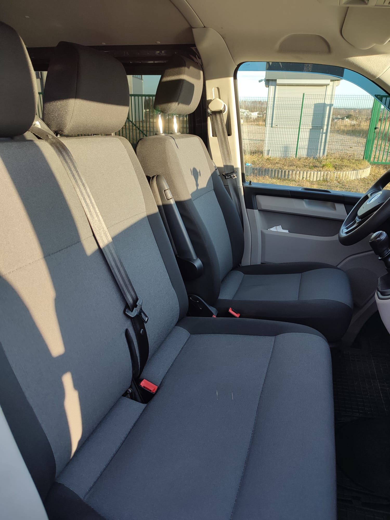 Volkswagen Transporter T6 Long 9 osób