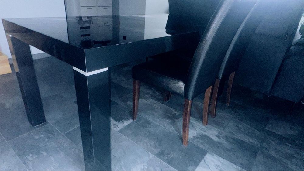 Stół 160 x 90 czarny błyszczący