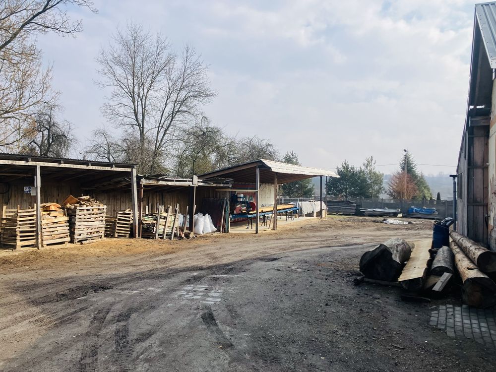 Wynajmę plac, magazyn, pomieszczenia socialne