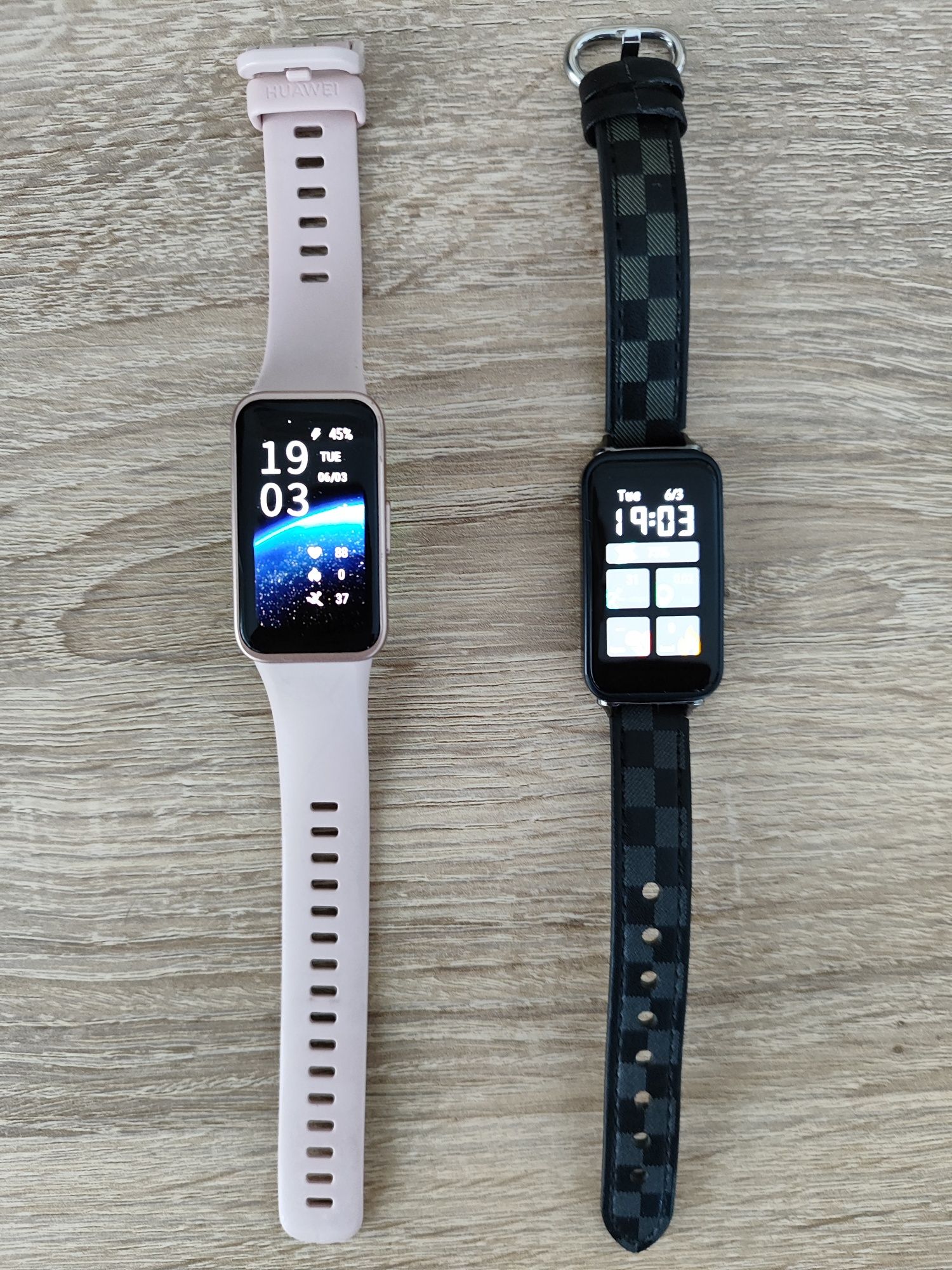 Huawei Band 8 - różowy / czarny
