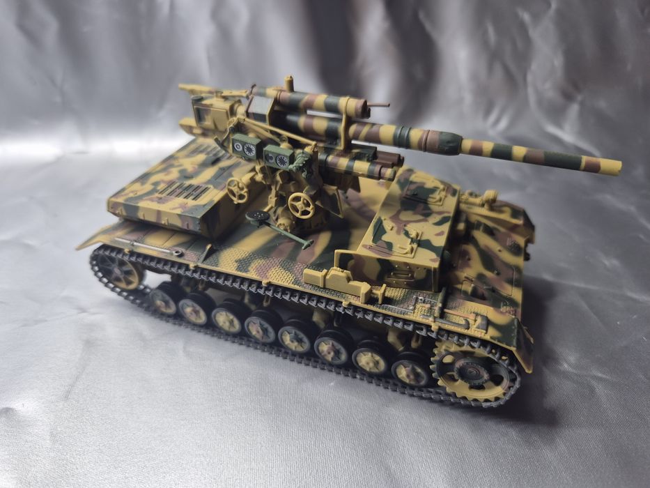 Flak 88 auf Panzer IV. Czołg. Działo przeciwlotnicze  1:43