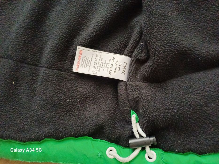 Куртка Next 146см.