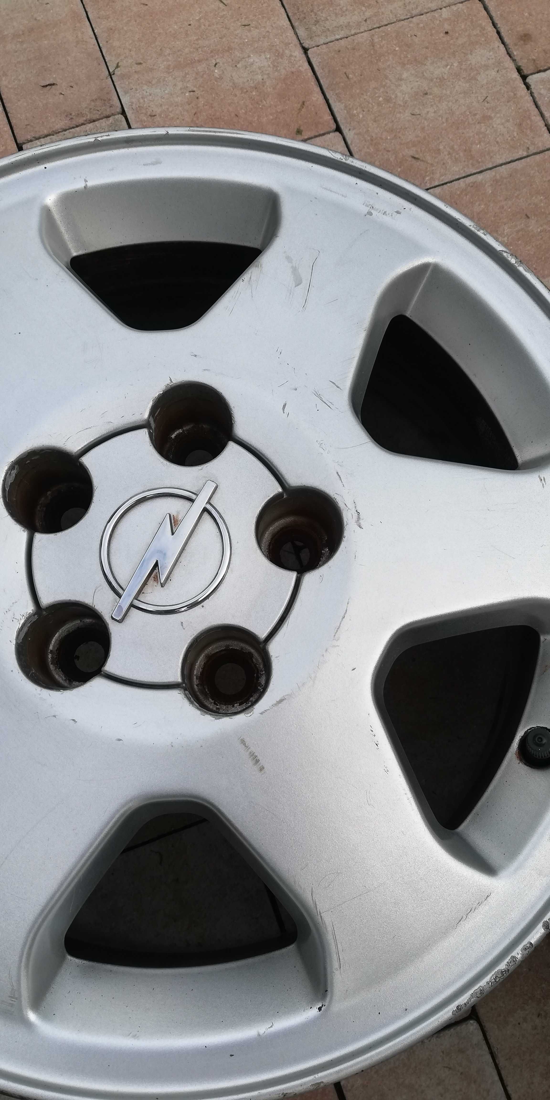 felgi aluminiowe 15 opel alufelgi opel astra zafira 5x110