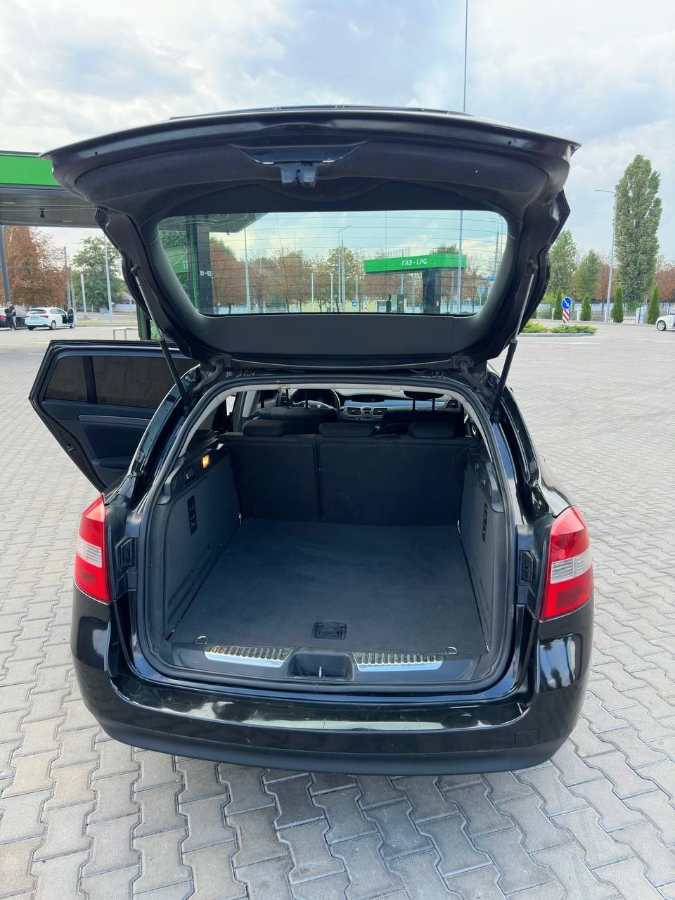 Renault Laguna 3 2008г. 2.0 газ/бенз, обмен