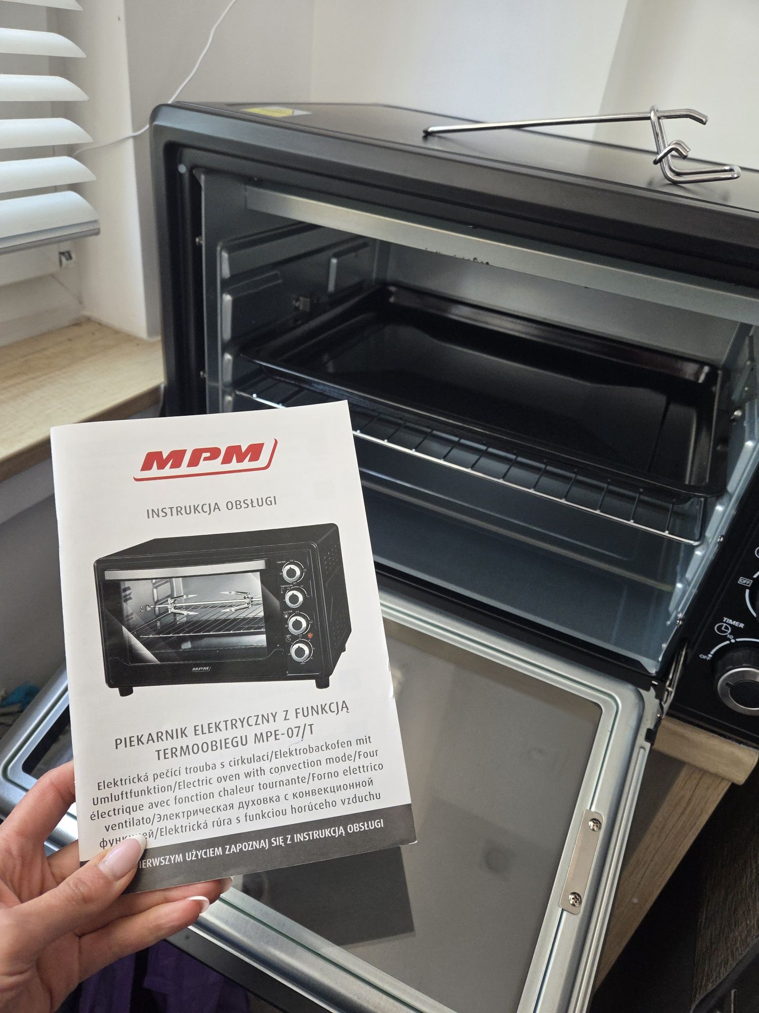 MINI piekarnik MPM MPE 07/T  45L 2000W
