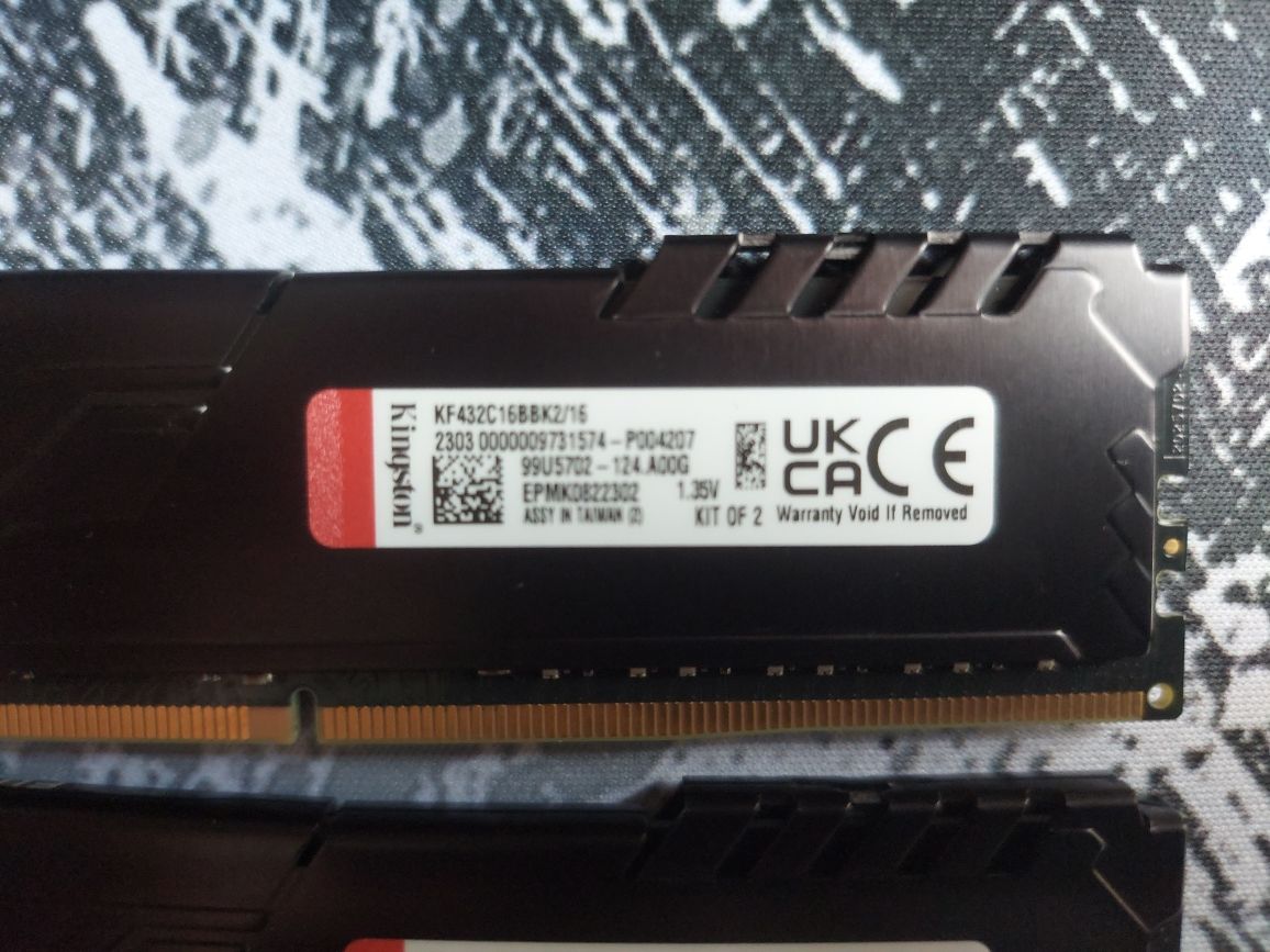 Оперативна пам'ять Kingston Fury DDR4-3600 16gb
