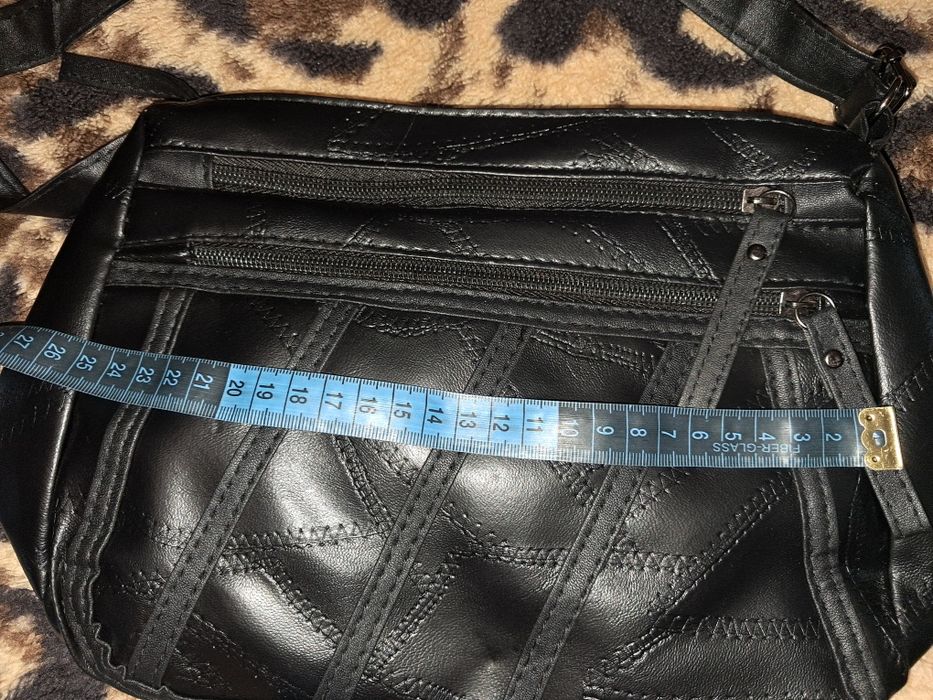 Жіноча сумка чорна