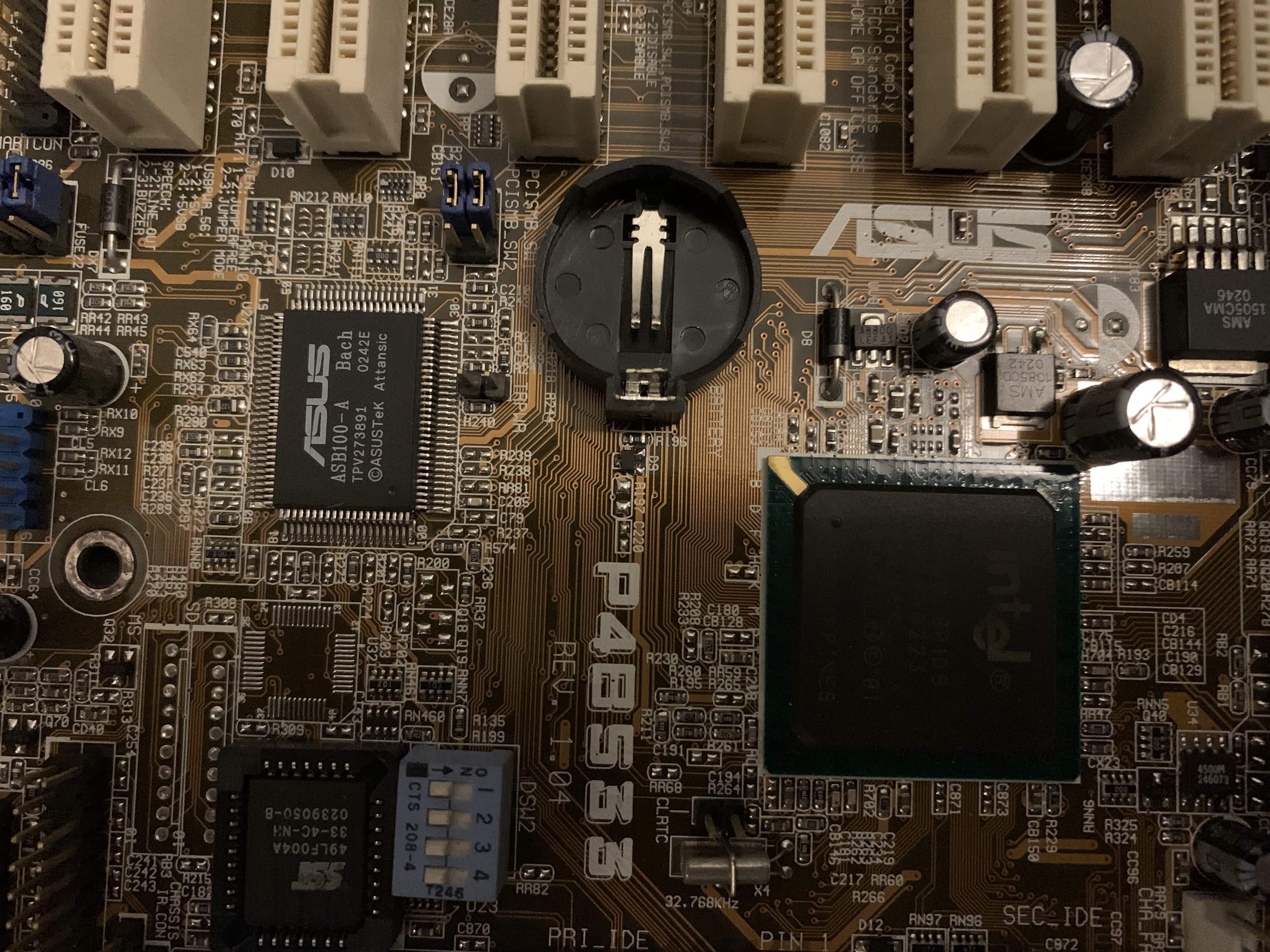 płyta główna ASUS P4B533 Socket 478 - stan nieznany